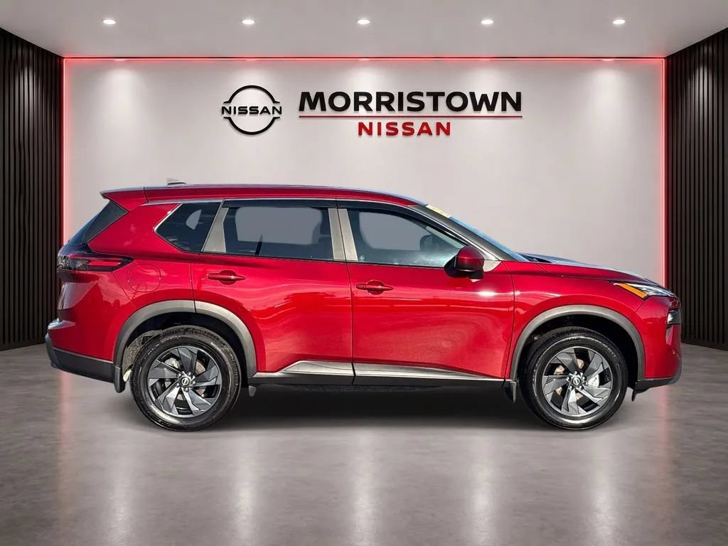 Used 2026 Nissan Rogue SV w/ Cold Weather Package FWD image 2