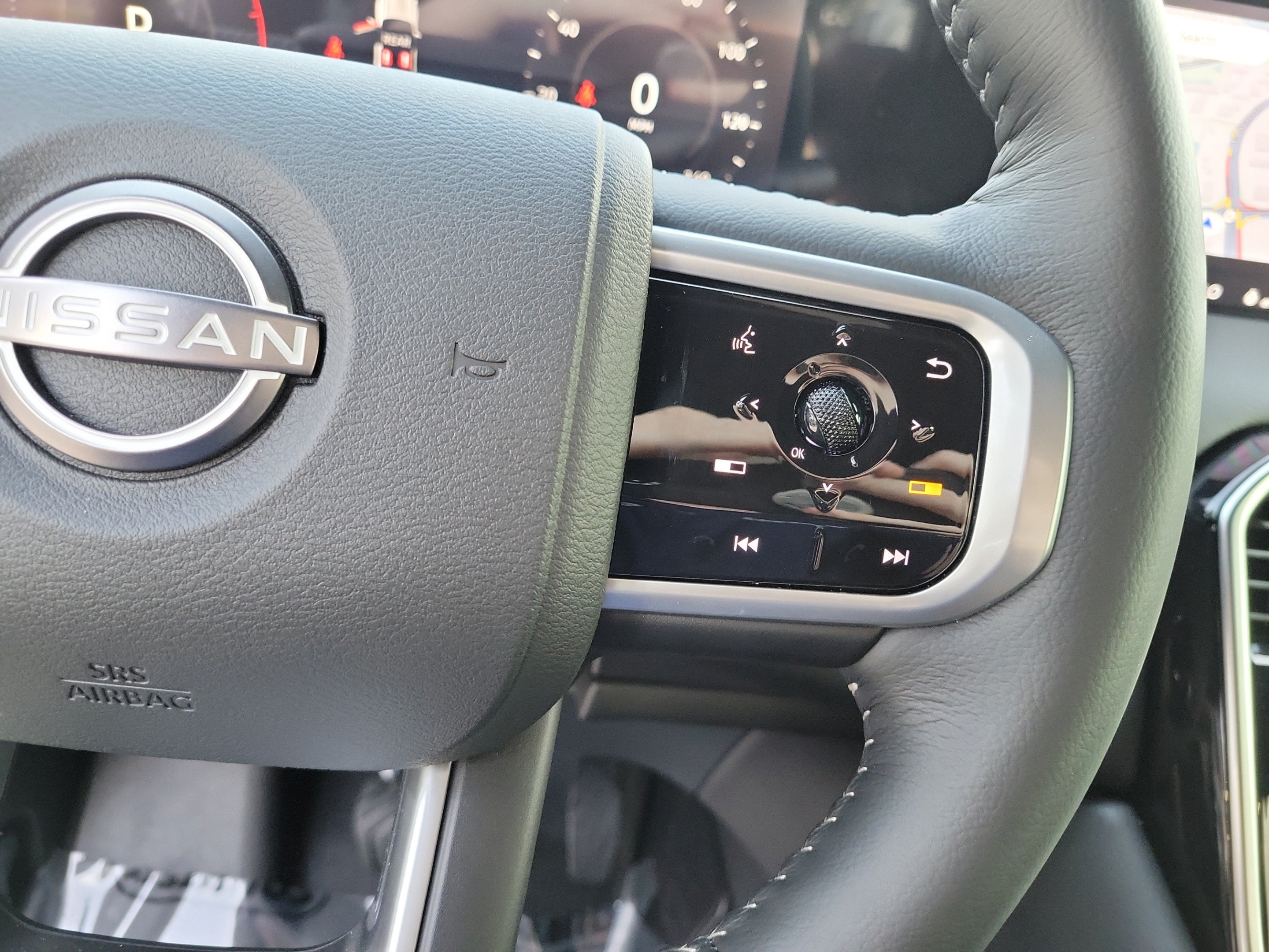 Used 2026 Nissan Armada SL w/ Captain's Chari Seat Package RWD image 23