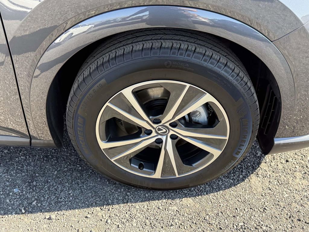 Used 2024 Lexus RX 350 Premium image 7