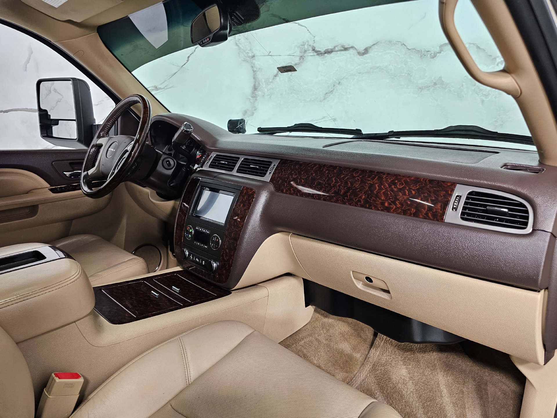 Used 2014 GMC Yukon Denali AWD/4WD image 37