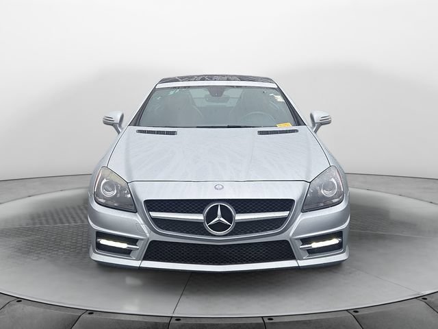 Used 2015 Mercedes-Benz SLK 250 w/ Premium Package image 8
