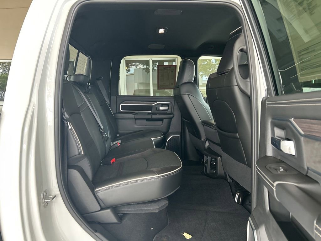 Used 2026 RAM 2500 Laramie AWD/4WD image 30