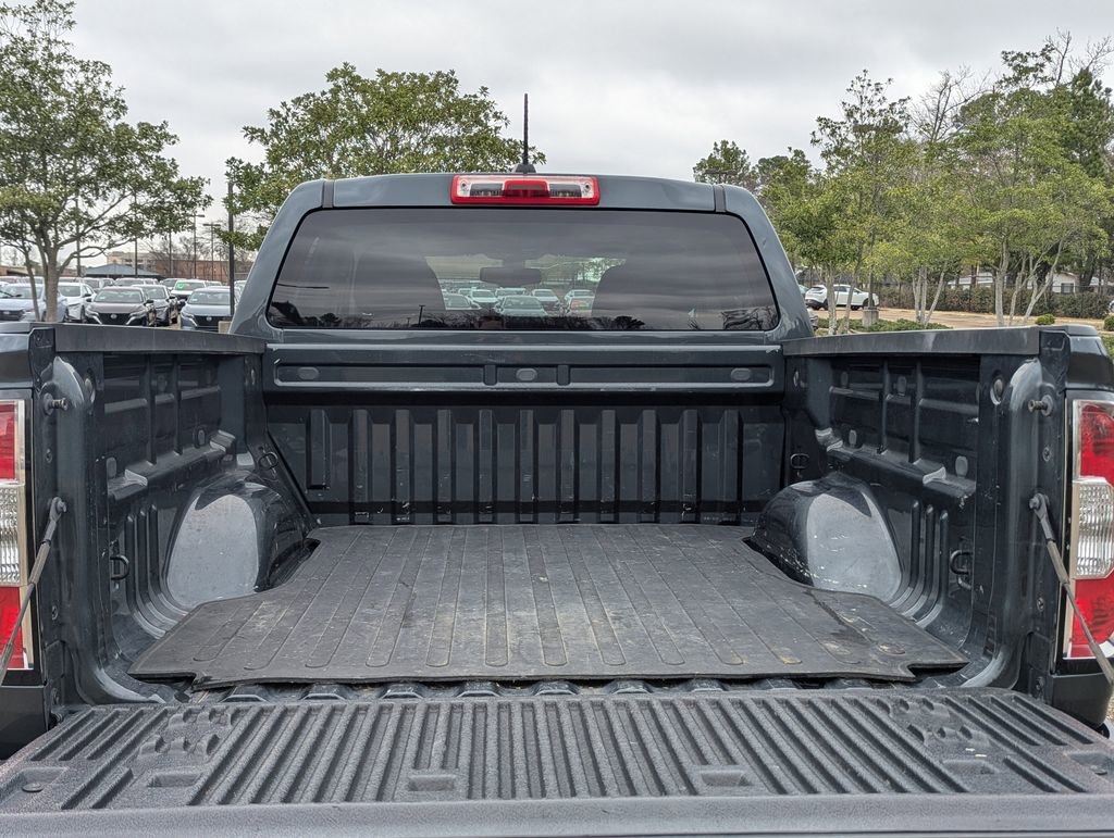Used 2018 GMC Canyon SLE image 25