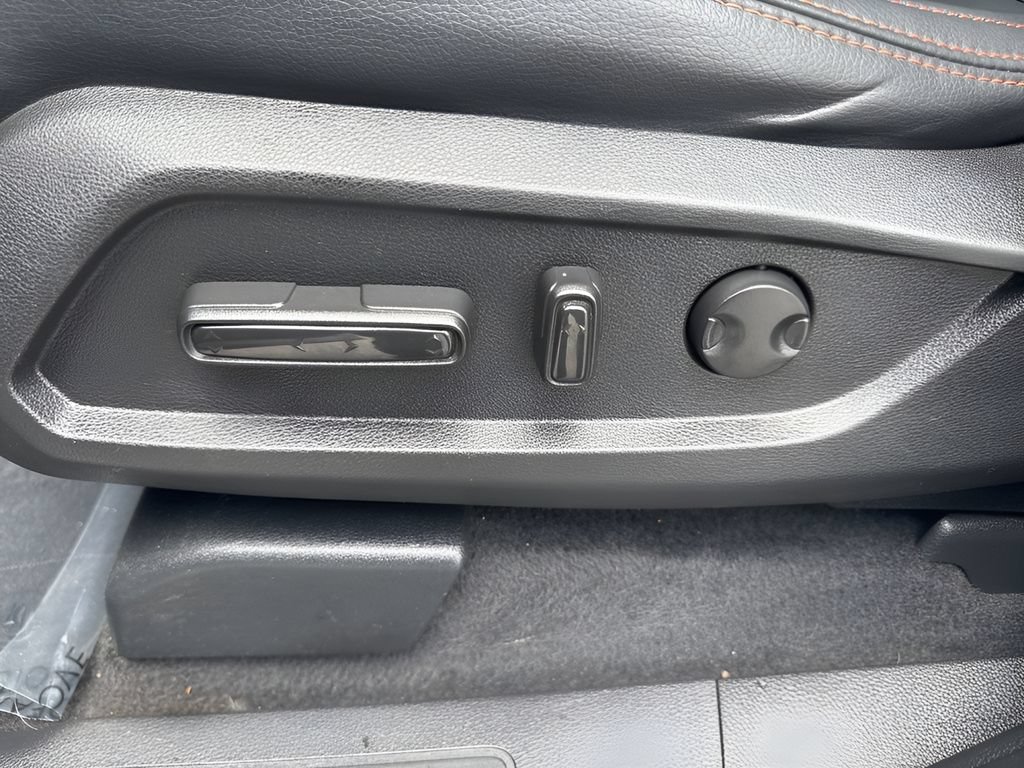 Used 2025 Honda Pilot TrailSport image 10