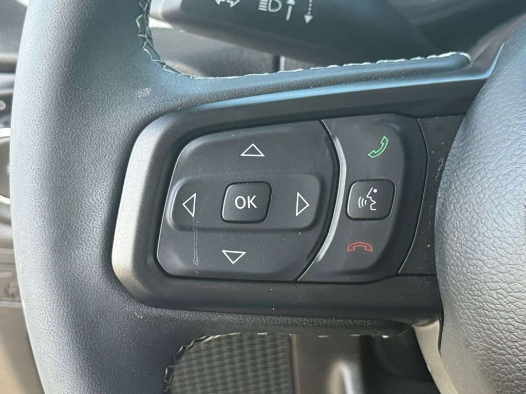 Used 2025 Jeep Wrangler Willys image 22