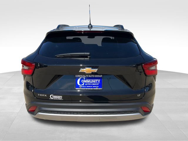Certified 2026 Chevrolet Trax LT FWD image 5
