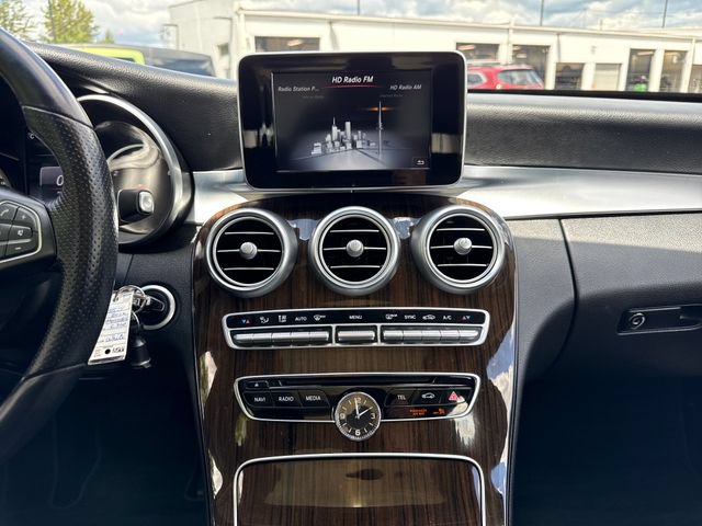 Used 2016 Mercedes-Benz C 300 4MATIC Sedan image 24