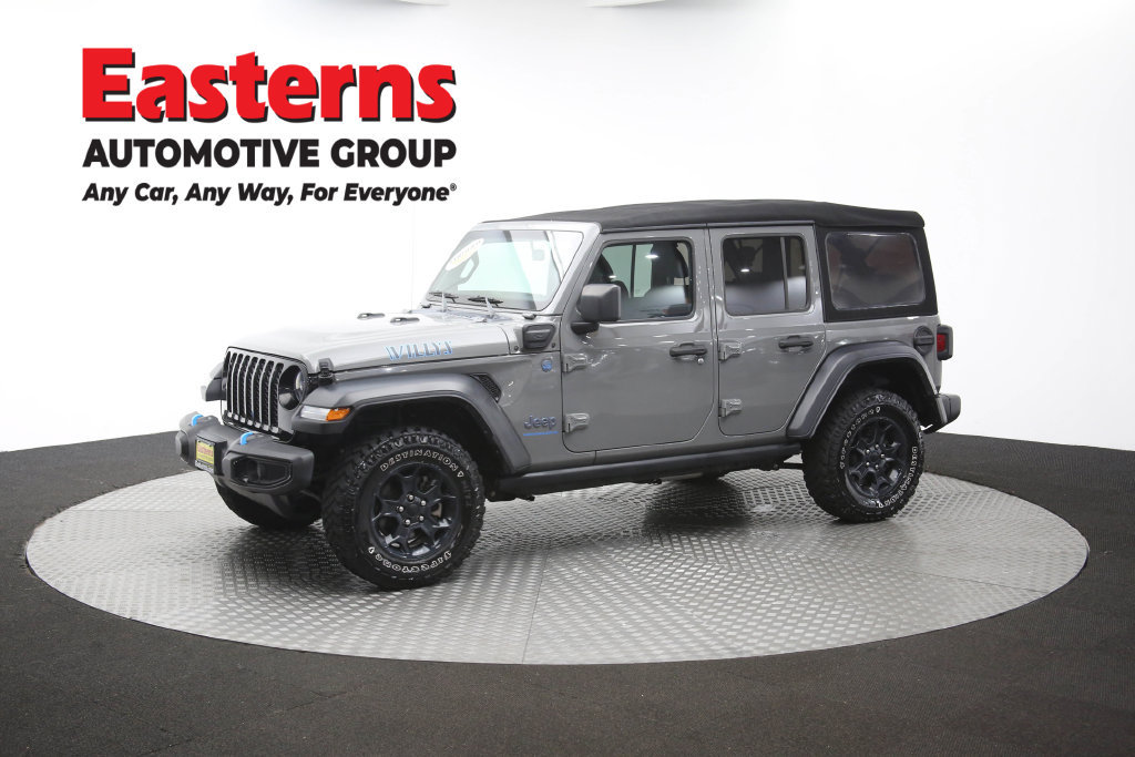 Used 2023 Jeep Wrangler Unlimited w/ Cold Weather Group AWD/4WD image 61