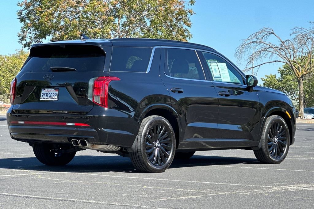 Used 2025 Hyundai Palisade Calligraphy image 4