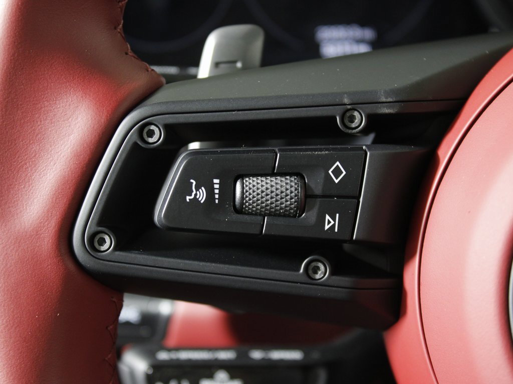 Used 2024 Porsche 911 Carrera 4S image 26