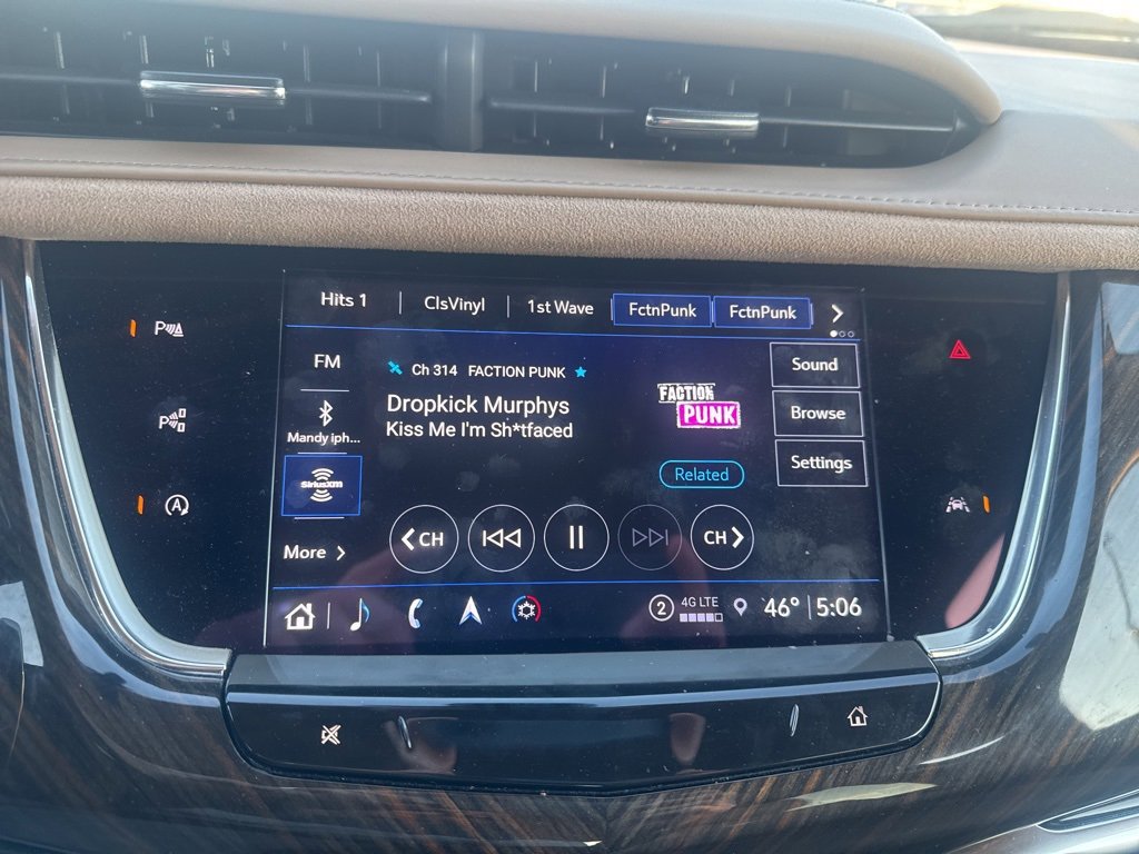 Certified 2023 Cadillac XT6 Sport w/ LPO, ONYX Package image 11