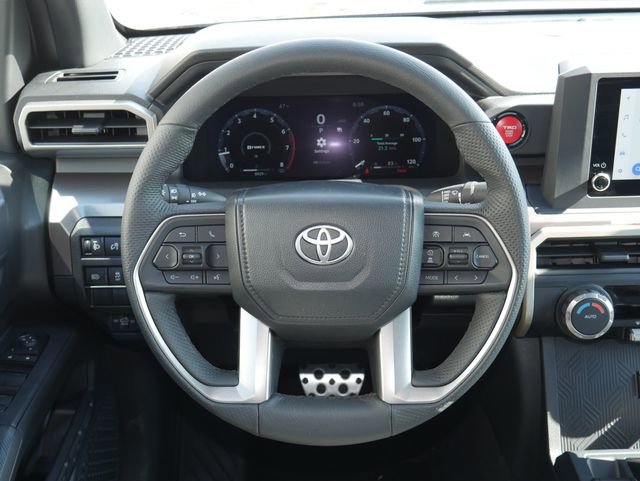 Used 2025 Toyota Tacoma TRD Sport AWD/4WD image 15
