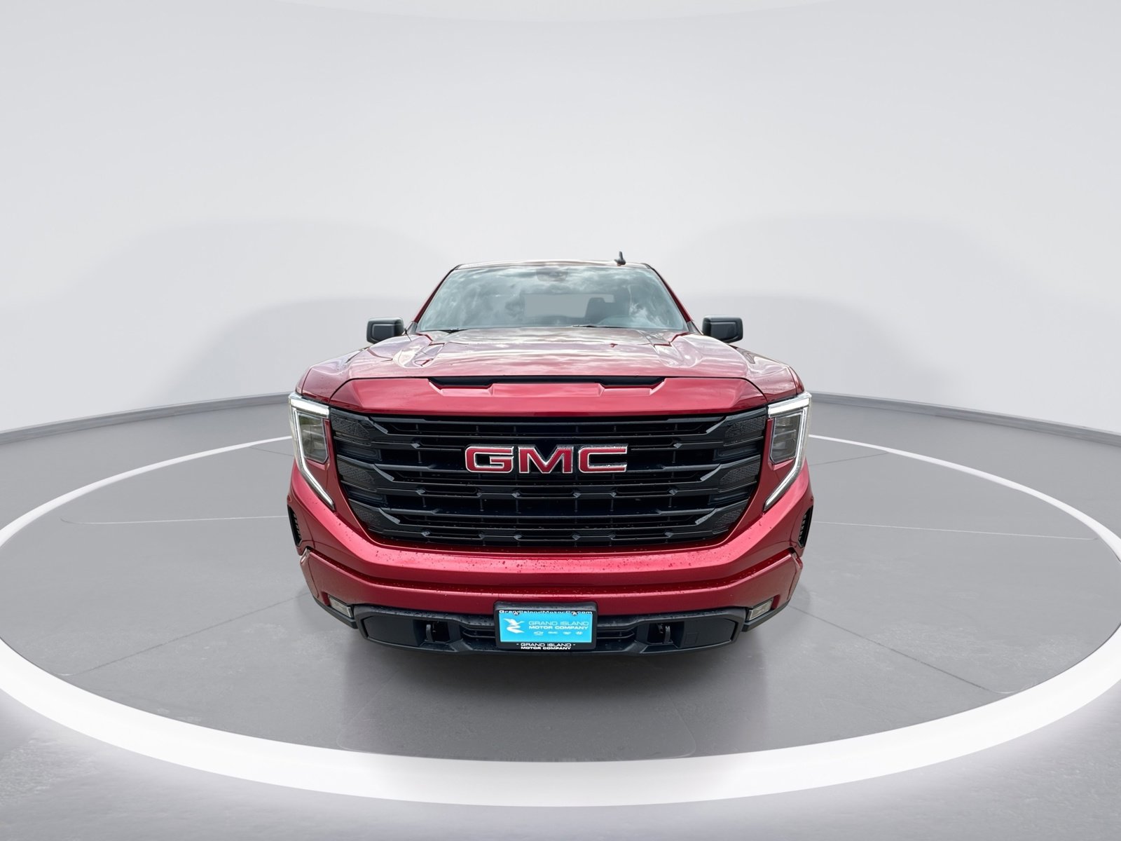 Used 2024 GMC Sierra 1500 Elevation AWD/4WD image 3