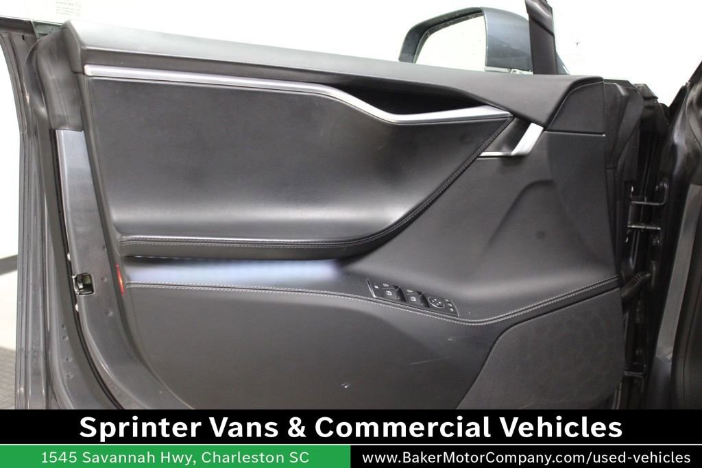 Used 2017 Tesla Model S 60D image 17