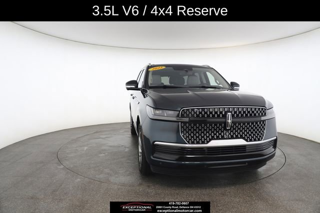 Used 2025 Lincoln Navigator Reserve image 29