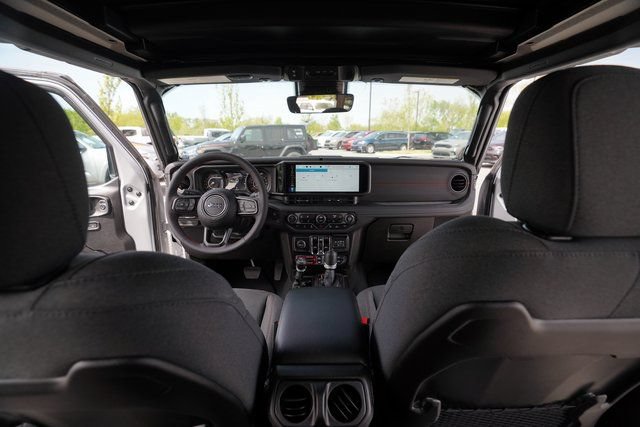 New 2024 Jeep Wrangler Unlimited Rubicon w/ Capability Package AWD/4WD image 20