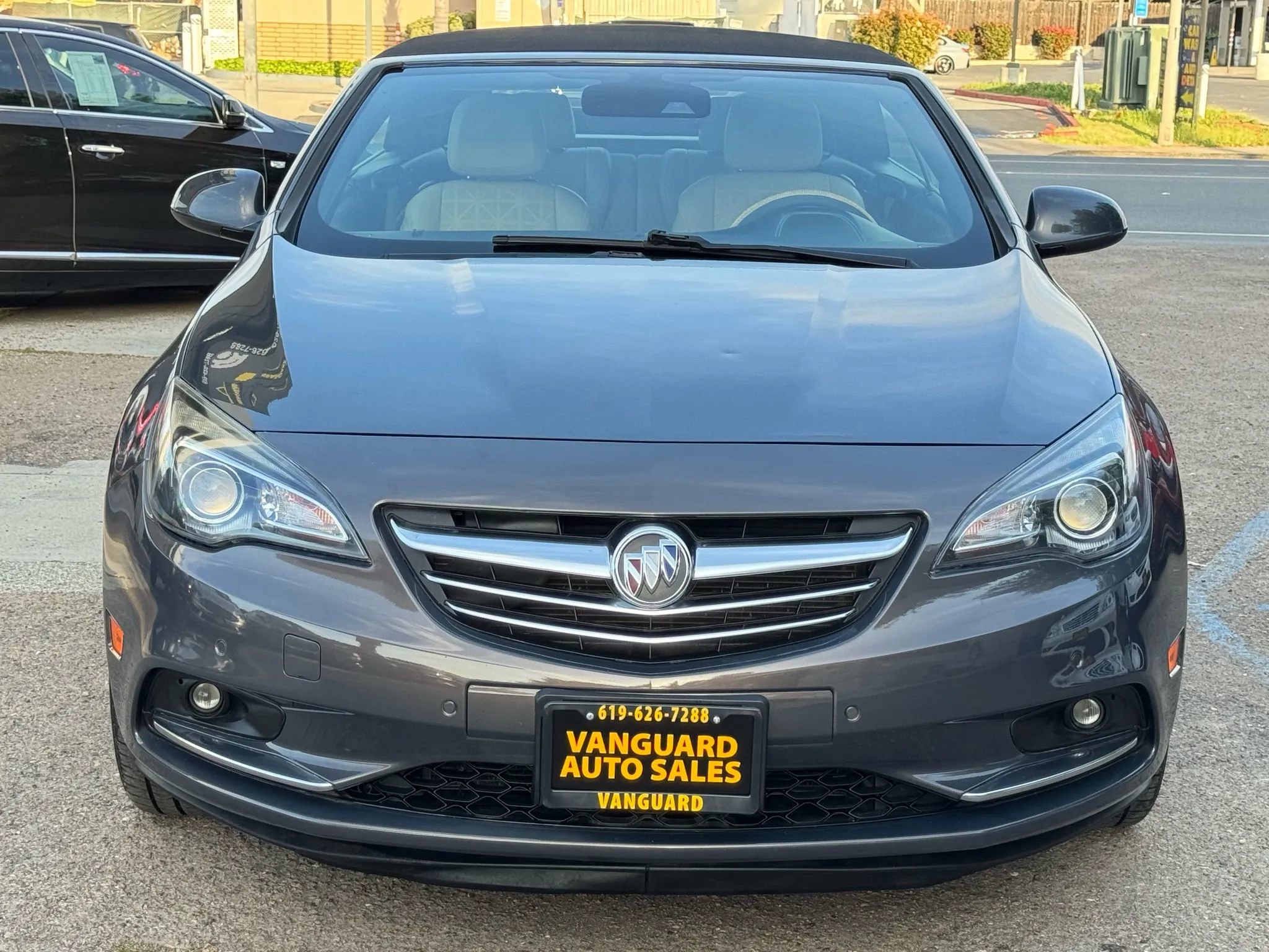 Used 2016 Buick Cascada Premium image 4