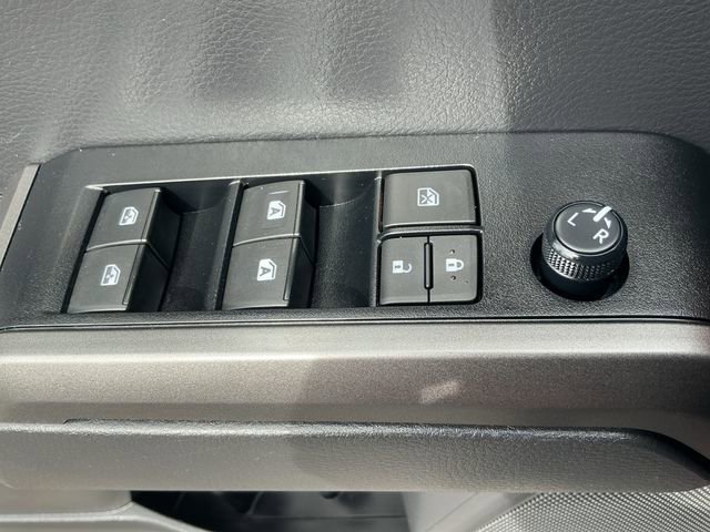 Used 2023 Toyota Tacoma TRD Off-Road w/ TRD Premium Off Road Package image 30