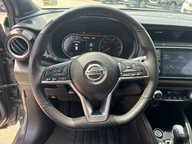 Used 2020 Nissan Kicks SR w/ Exterior Package FWD image 21