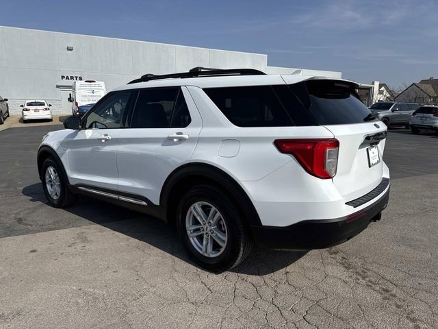Used 2020 Ford Explorer XLT w/ Class III Trailer Tow Package image 2