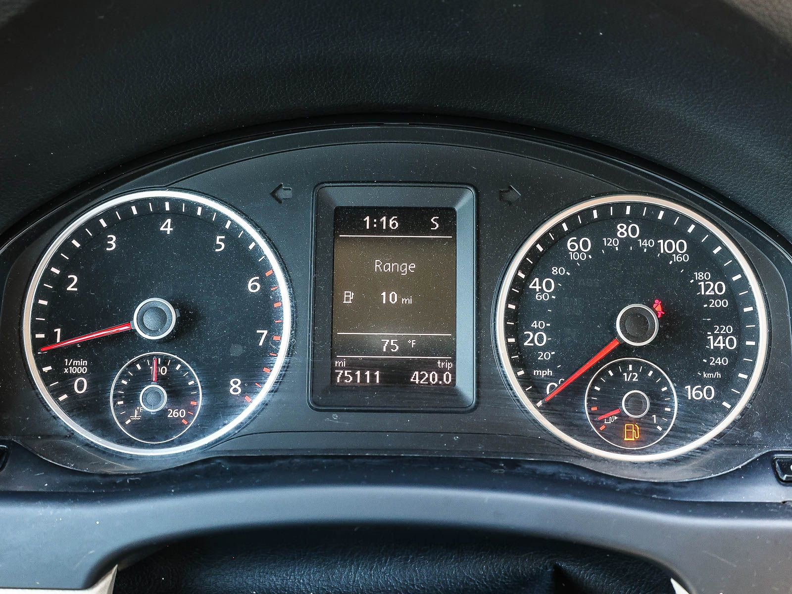 Used 2016 Volkswagen Tiguan S FWD image 26