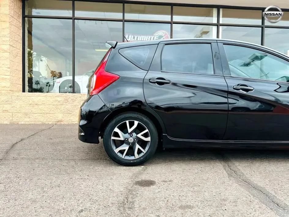 Used 2016 Nissan Versa Note SR w/ SR Tech Package FWD image 10