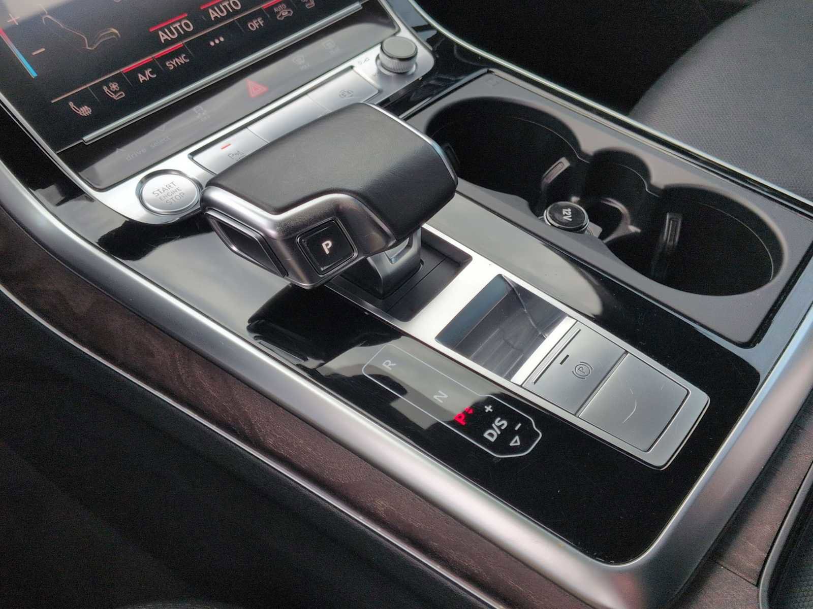 Used 2020 Audi Q7 3.0T Prestige w/ Prestige Package image 33