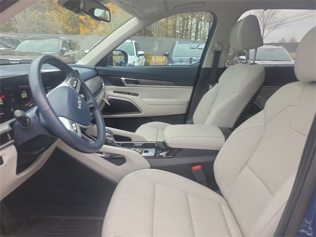 Certified 2025 Kia Telluride EX w/ EX Captain's Chair Package image 19