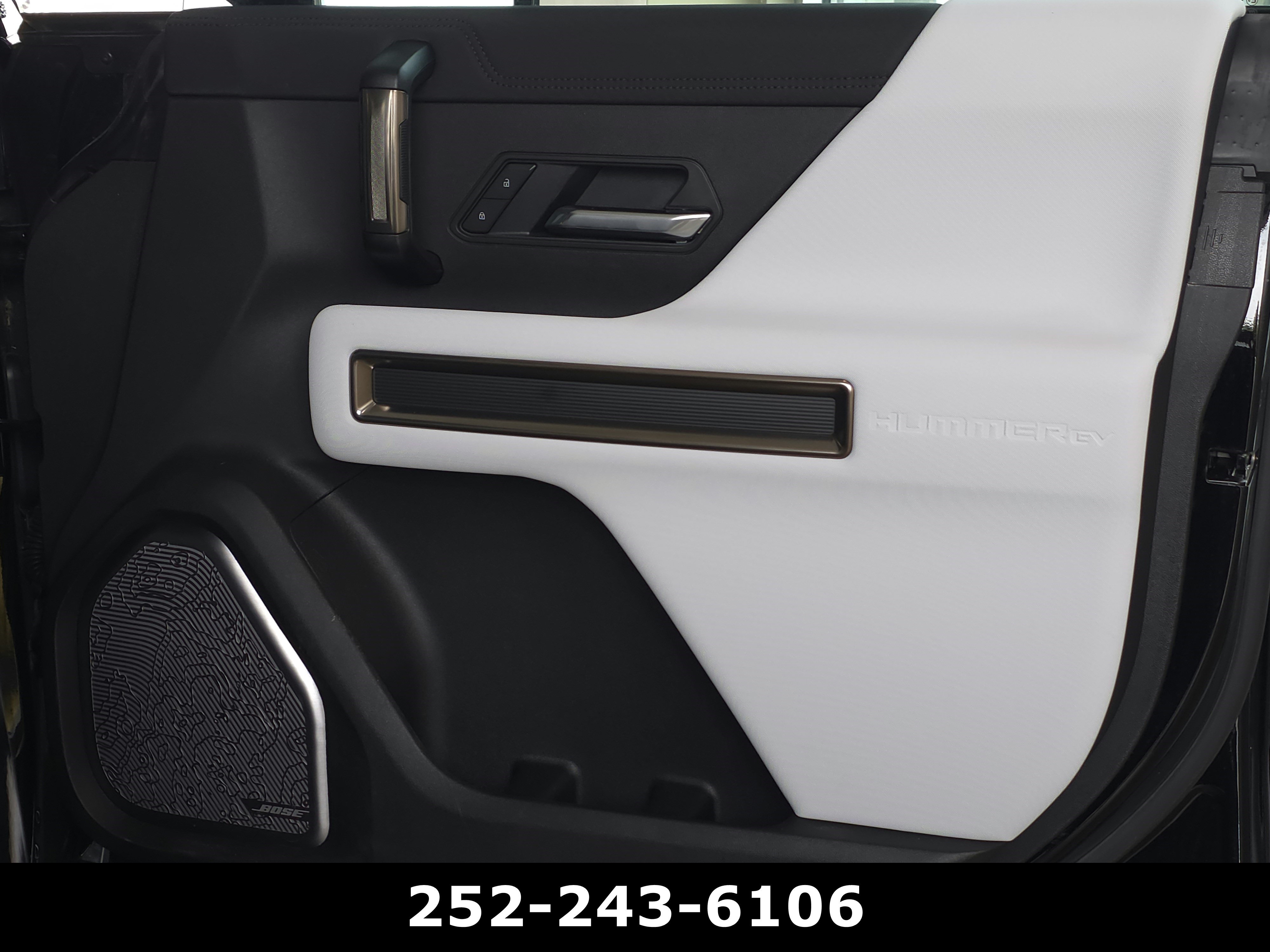Used 2025 GMC Hummer EV 3X AWD/4WD image 51