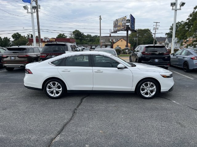 Used 2025 Honda Accord LX image 12