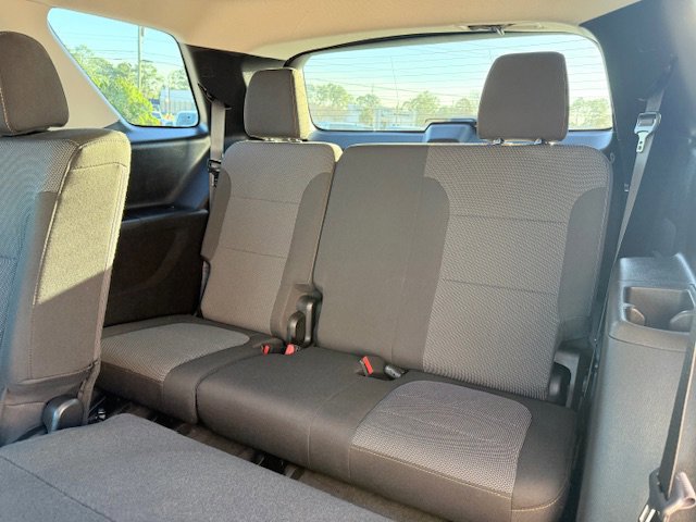 Used 2020 Chevrolet Traverse LT image 17
