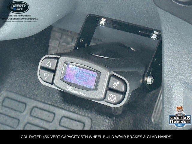 Used 2025 Ford F750 2WD Regular Cab Super Duty image 16