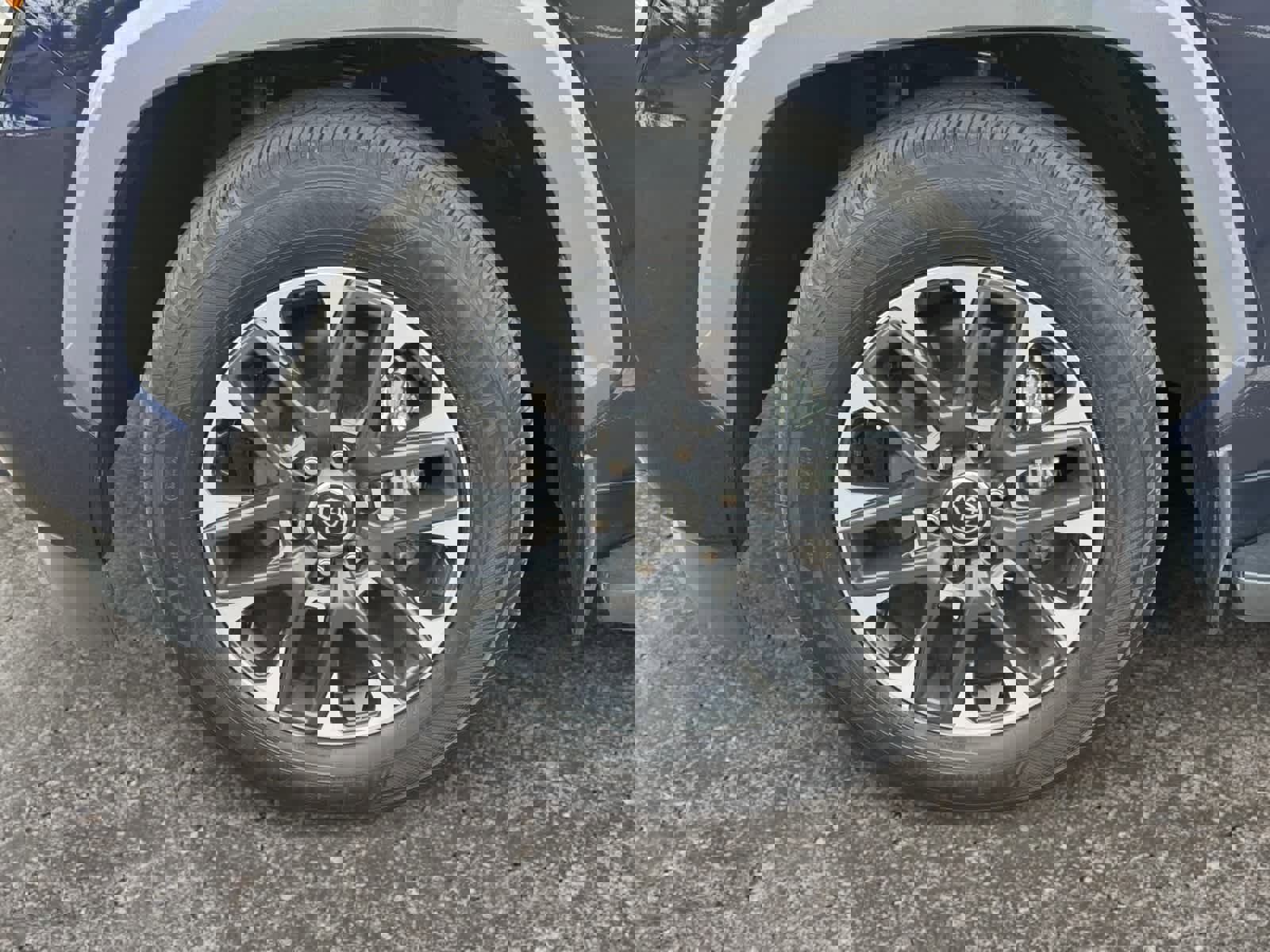 Used 2023 Toyota Sequoia Limited image 15