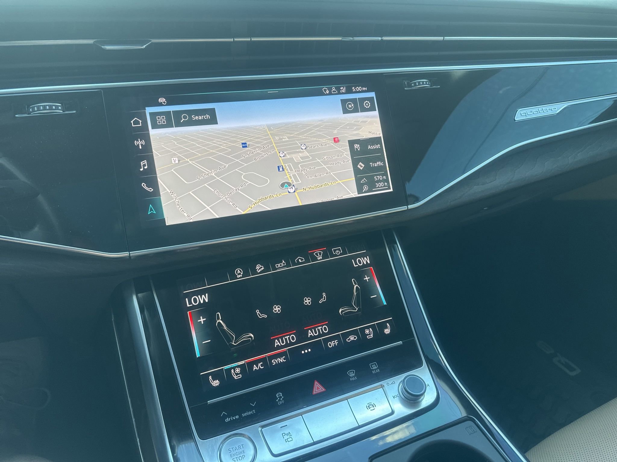 Used 2020 Audi Q8 Prestige w/ Prestige Package image 28