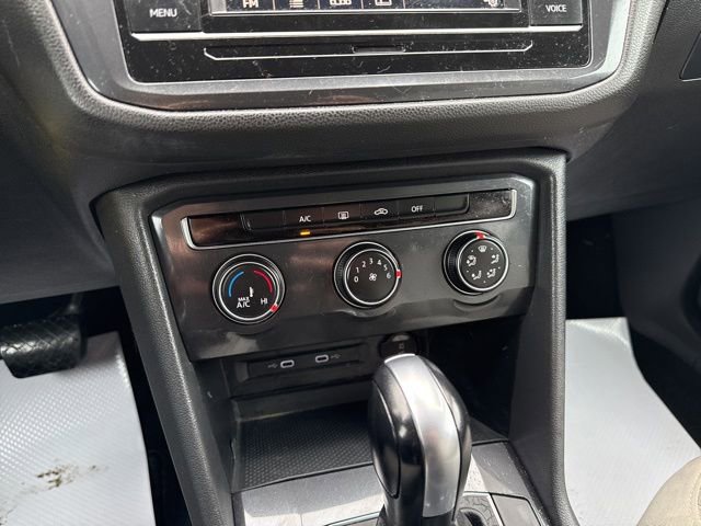 Used 2021 Volkswagen Tiguan S AWD/4WD image 33