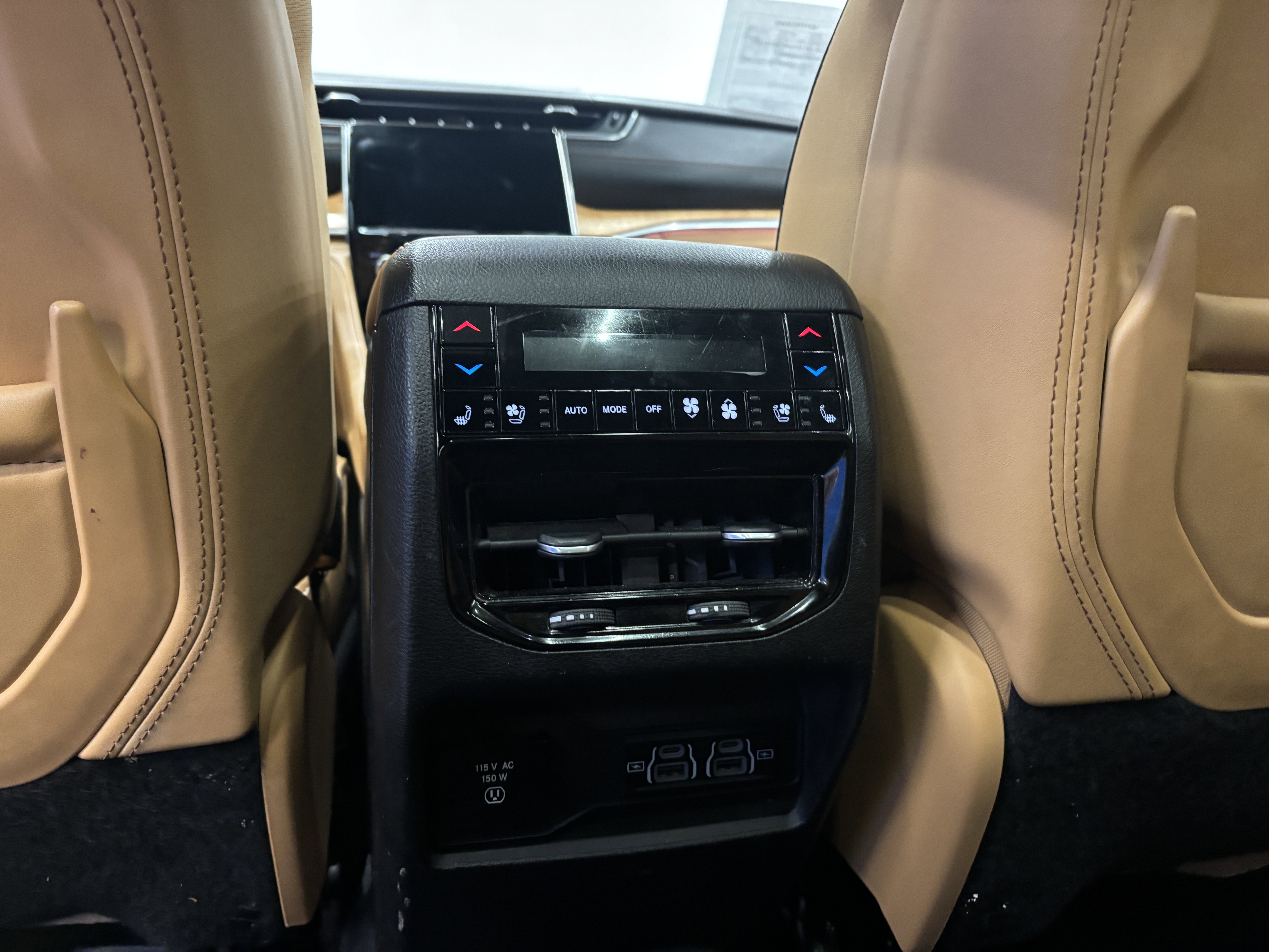 Used 2021 Jeep Grand Cherokee L Summit image 15