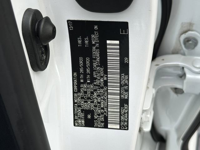 Used 2018 Lexus LX 570 4WD image 35