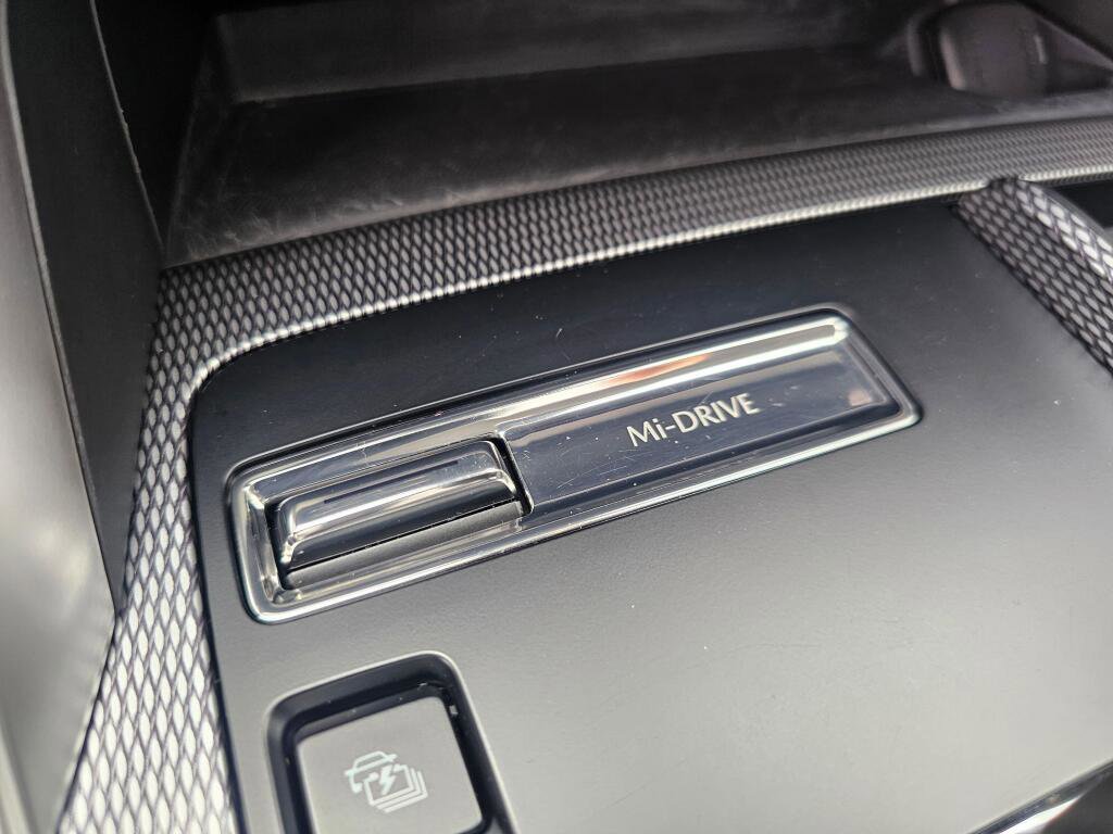 Certified 2024 MAZDA CX-90 Plug-In Hybrid w/ Preferred AWD/4WD image 45