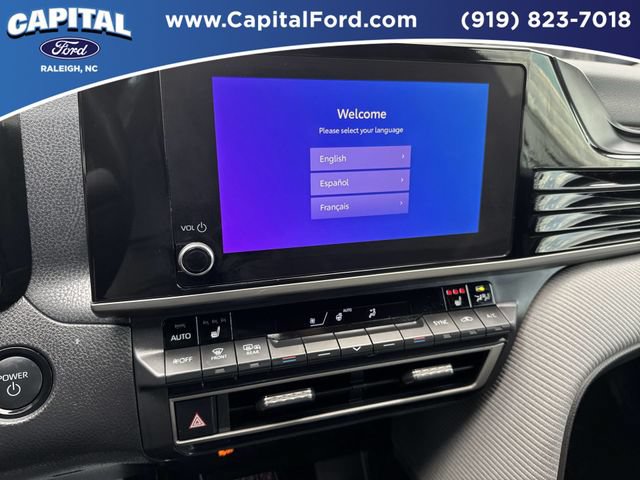 Used 2025 Toyota Camry SE w/ Convenience Package FWD image 26
