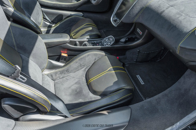 Used 2018 McLaren 570S Spider image 40