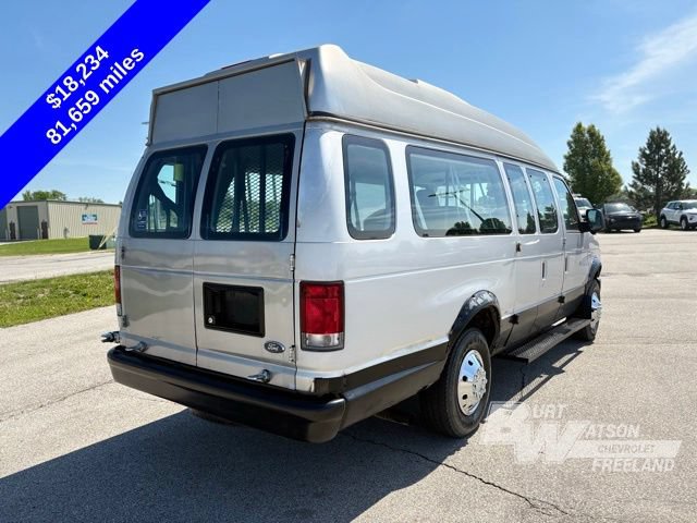 Used 2009 Ford E-350 and Econoline 350 XLT RWD image 5