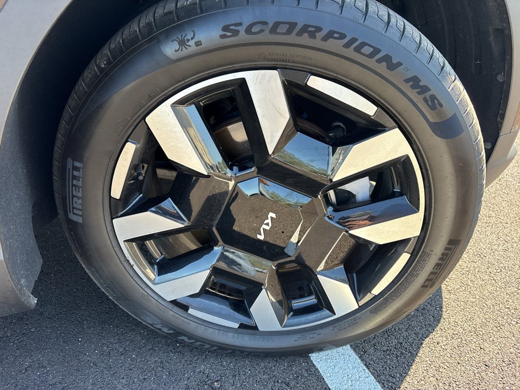 Used 2027 Kia Telluride S w/ Towing Package FWD image 15