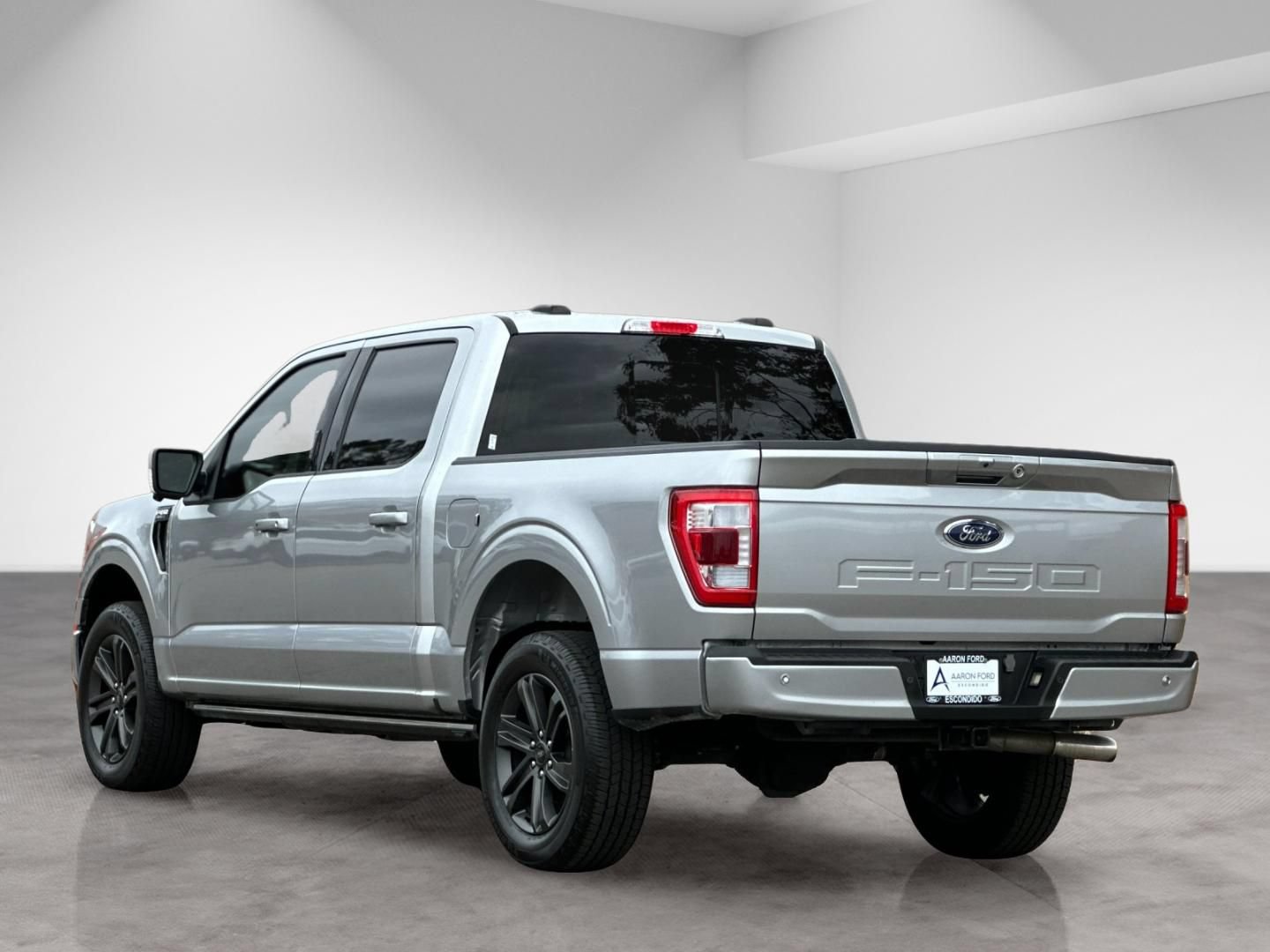 Used 2023 Ford F150 Lariat w/ Equipment Group 502A High AWD/4WD image 4