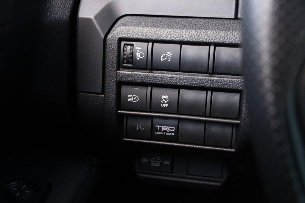 Certified 2024 Toyota Tacoma SR image 19