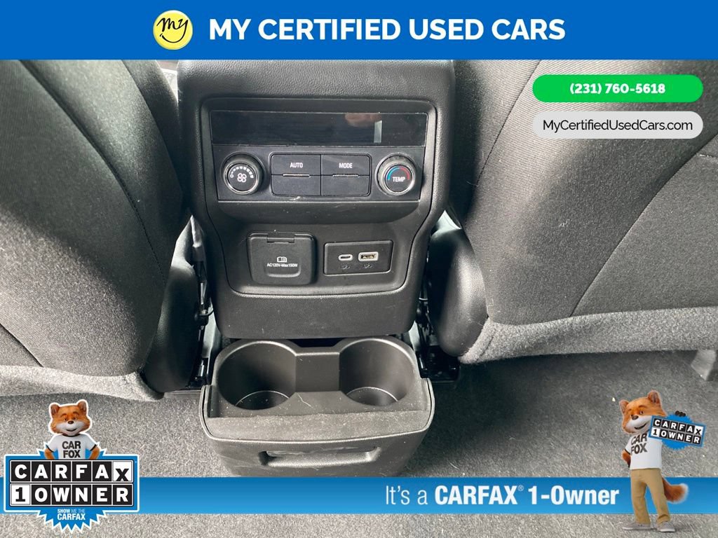 Used 2023 GMC Acadia SLE w/ Driver Convenience Package FWD image 19
