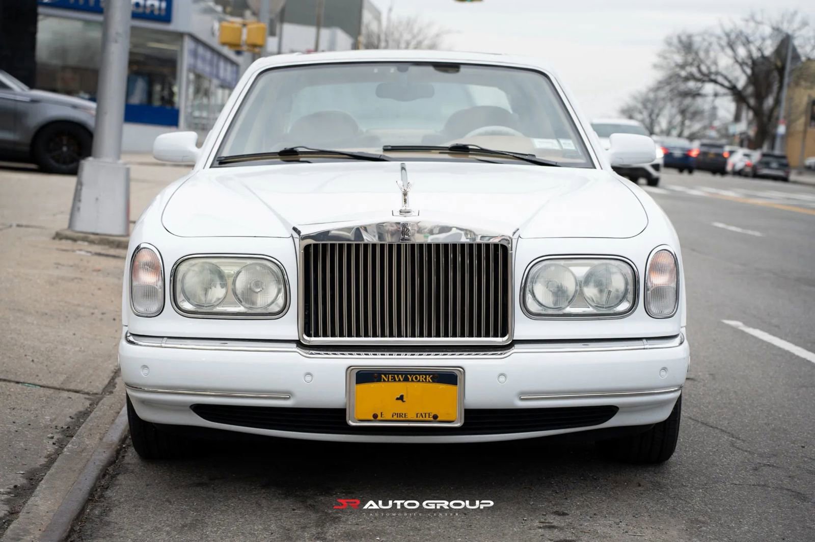 Used 2000 Rolls-Royce Silver Seraph image 2