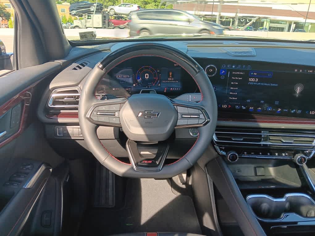 Used 2024 Chevrolet Traverse RS AWD/4WD image 22