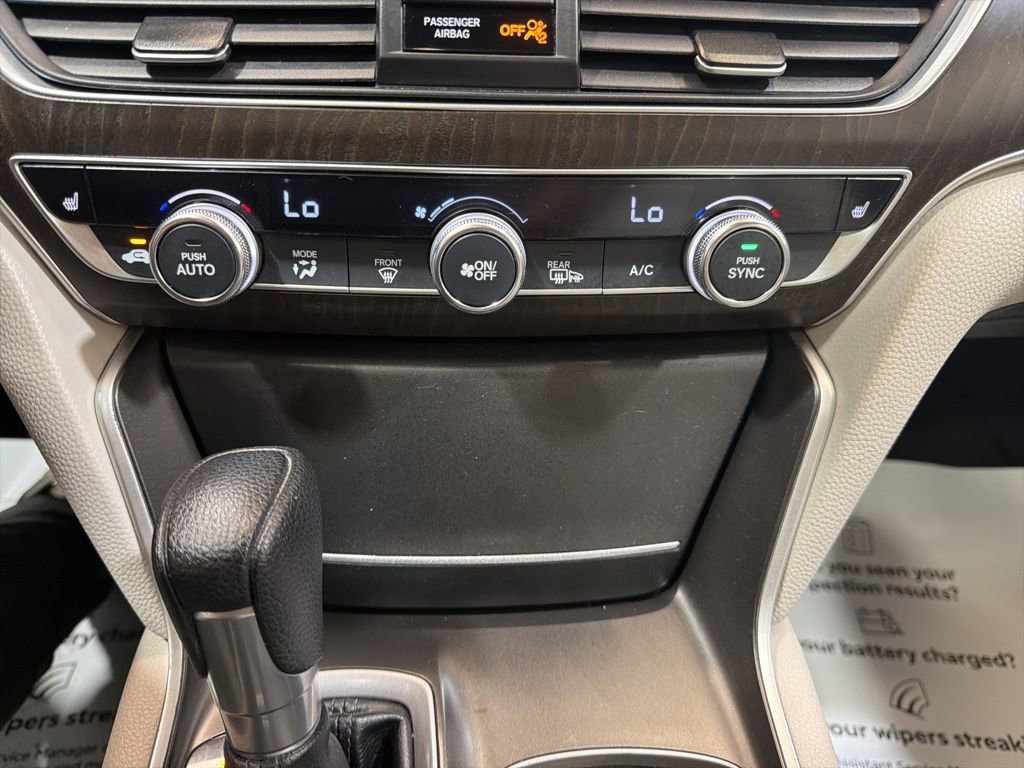Used 2019 Honda Accord EX image 31