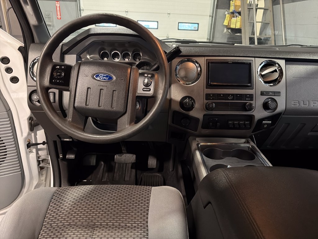 Used 2011 Ford F250 XLT w/ XLT Premium Pkg AWD/4WD image 5