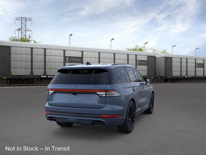 New 2026 Lincoln Aviator Reserve RWD image 8